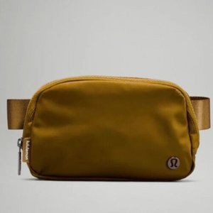 BNWT Lululemon Burnt Caramel Brown Everywhere Belt Bag New With Tags EBB